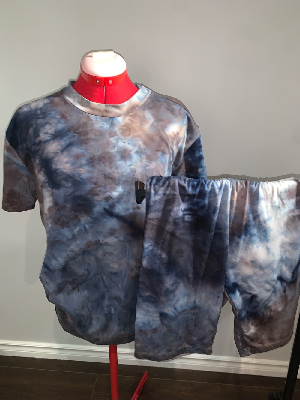 Revamped Blue and Gray Tie-Dye Women’s Bike Shorts Set